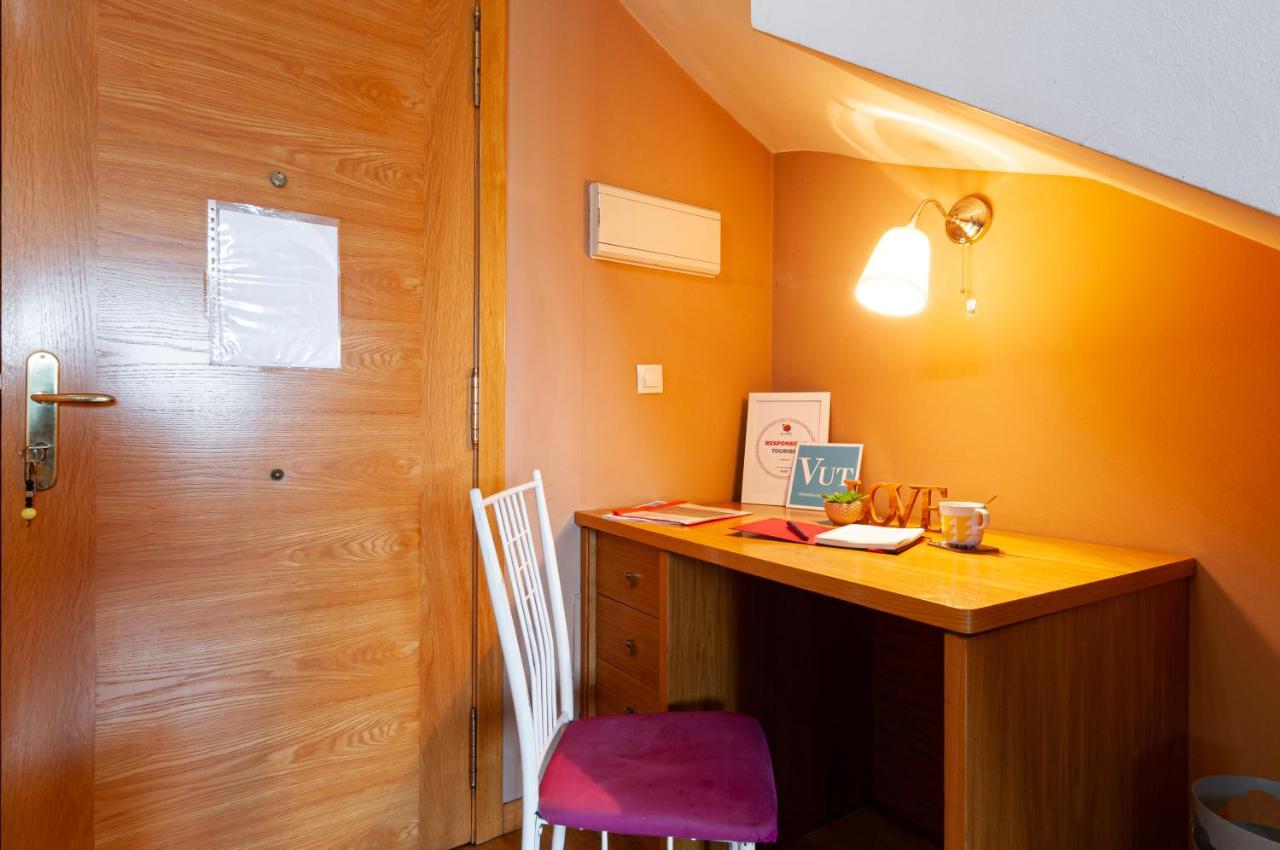 Duplex 21, Alojamiento Cerca De La Playa Con Wifi Gijón Buitenkant foto